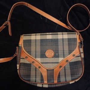 Vintage hand bag